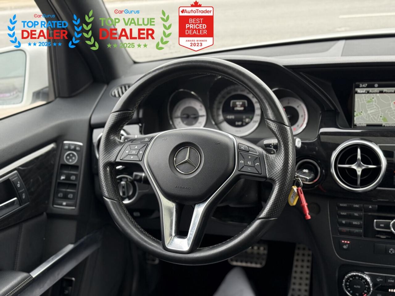 2015 Mercedes-Benz GLK-Class 250 //AMG PKG | PANO | BACK UP CAMERA Photo