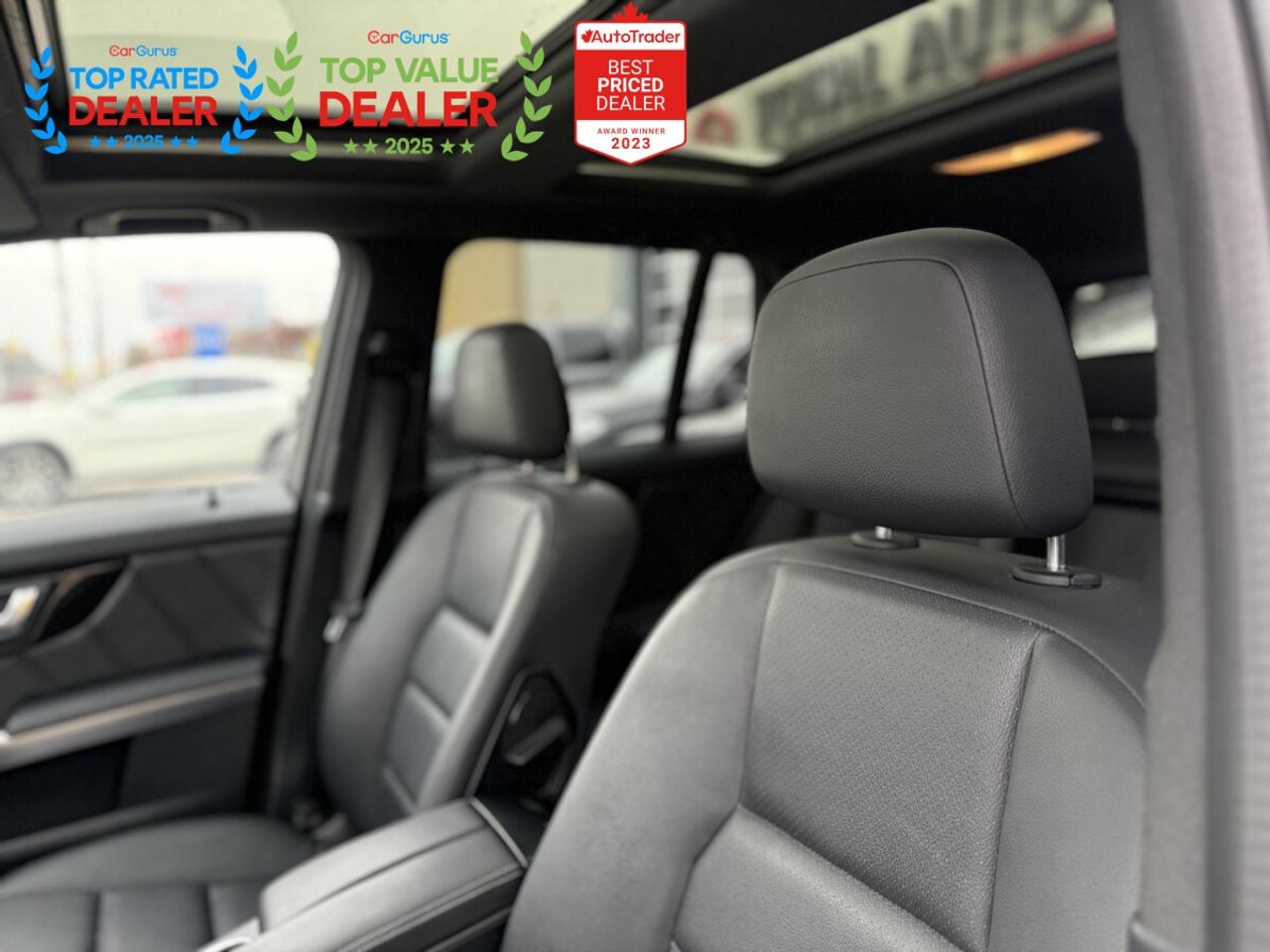 2015 Mercedes-Benz GLK-Class 250 //AMG PKG | PANO | BACK UP CAMERA Photo