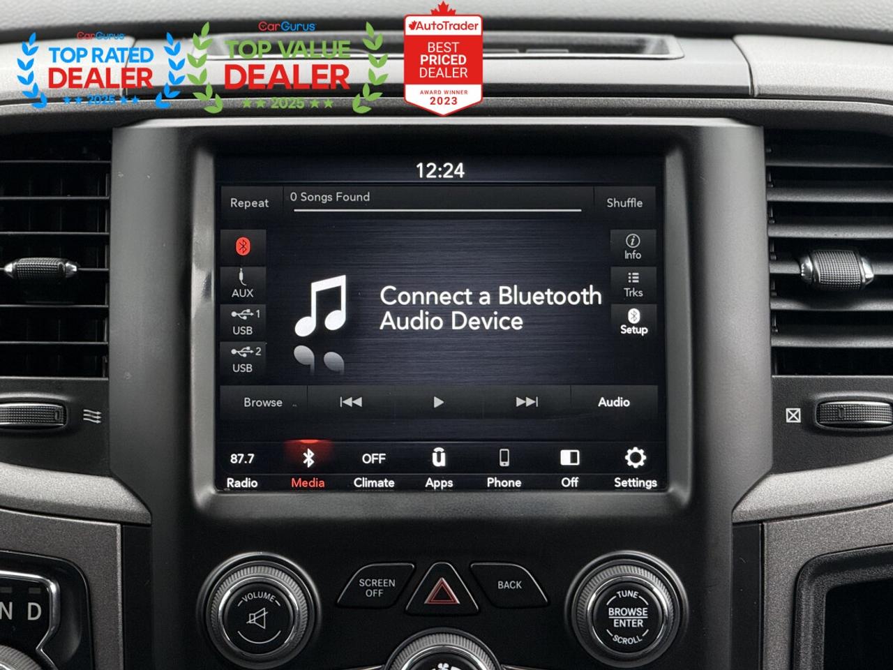 2019 RAM 1500 Classic TRADESMAN | BACK UP CAMERA | FINANCE Photo