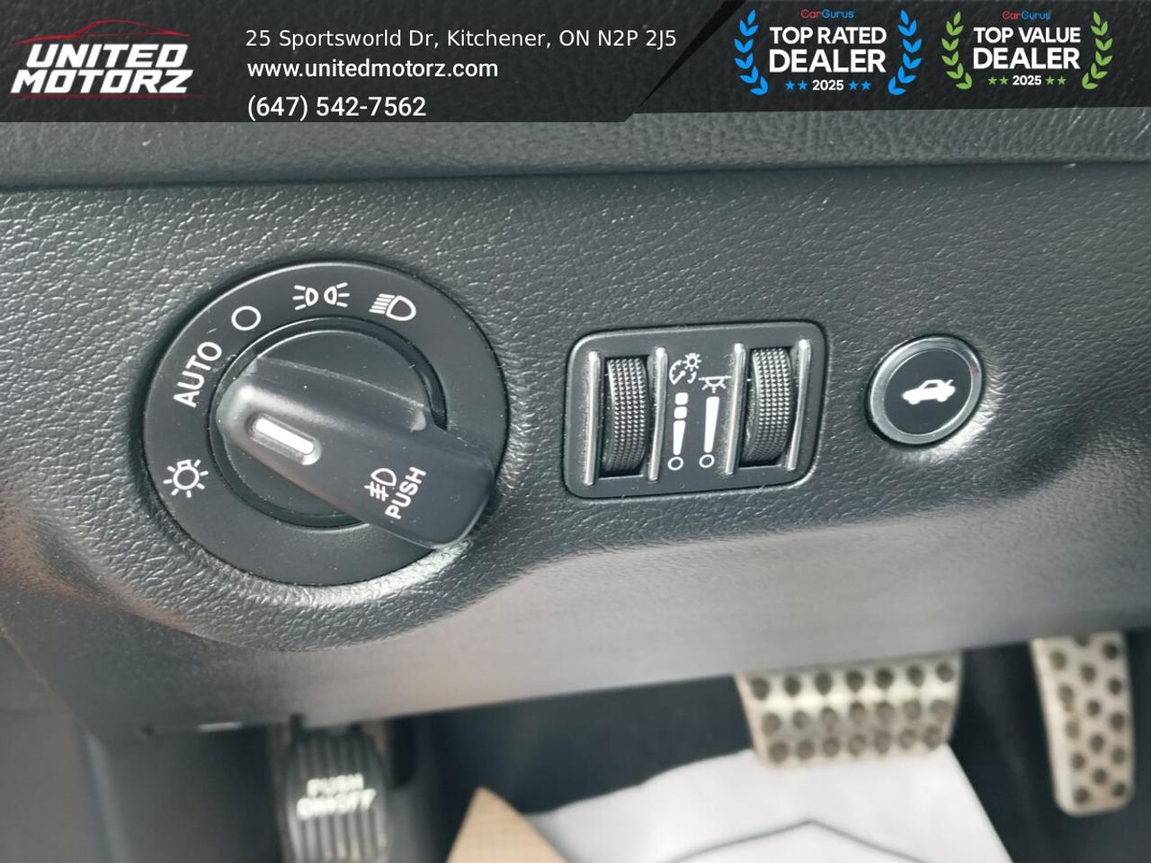 2017 Dodge Challenger SXT RWD 305 Hp~SAFETY CERTIFIED~ Photo