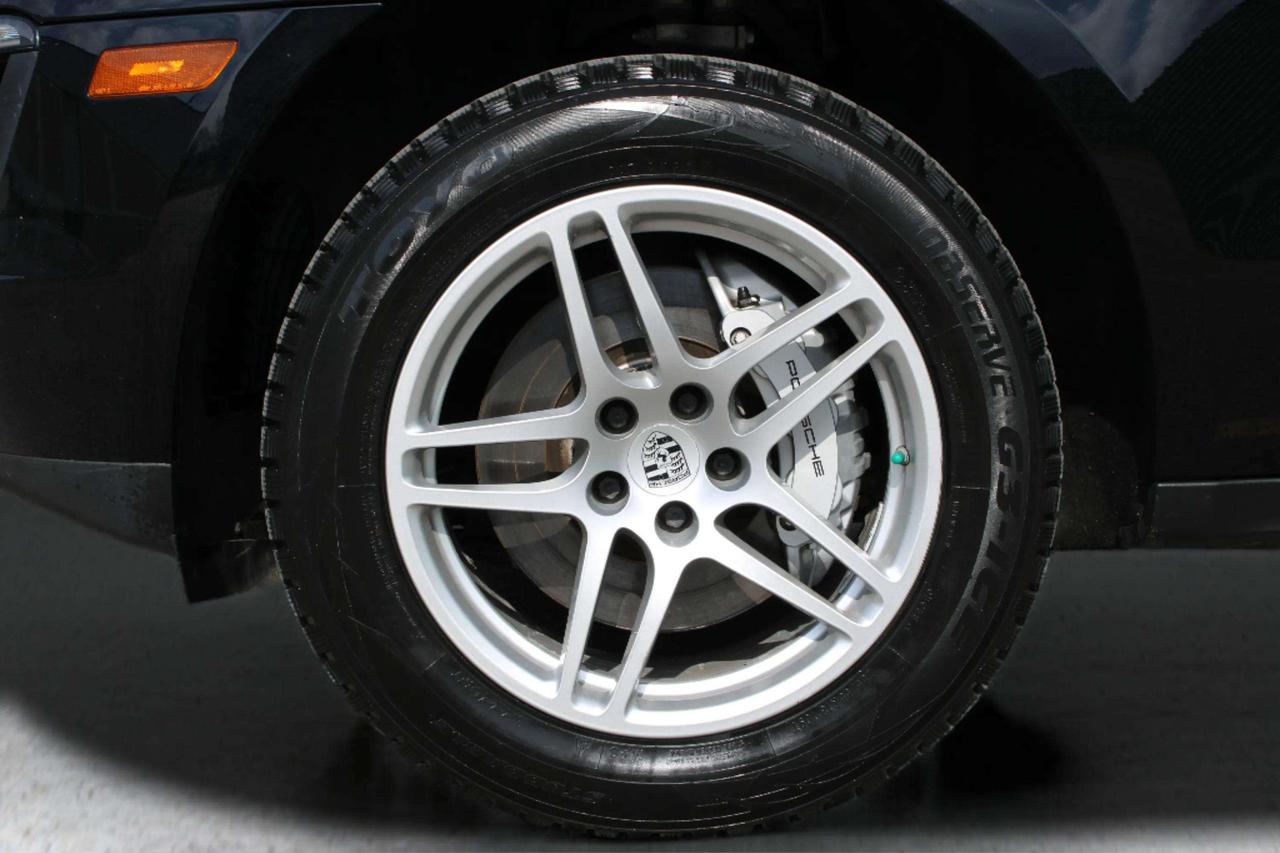 2016 Porsche Macan S Photo