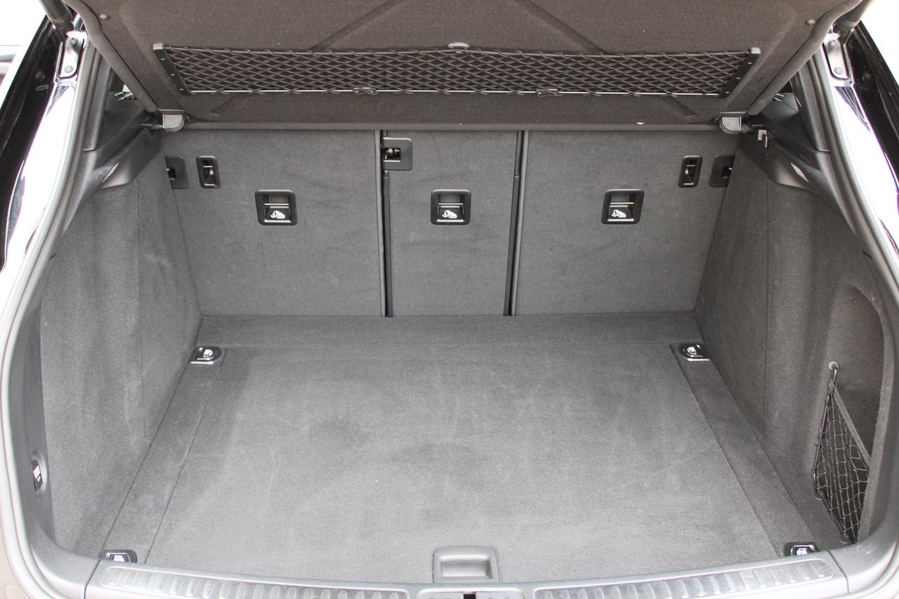 2016 Porsche Macan S Photo