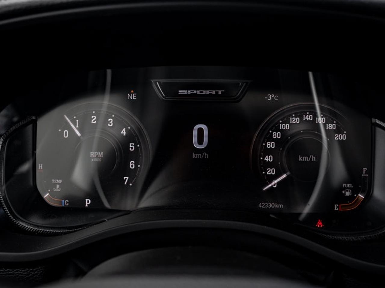 2024 RAM 1500 SPORT Photo3