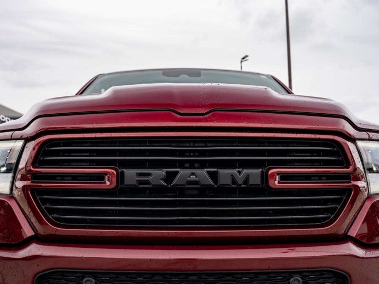 2024 RAM 1500 SPORT Photo
