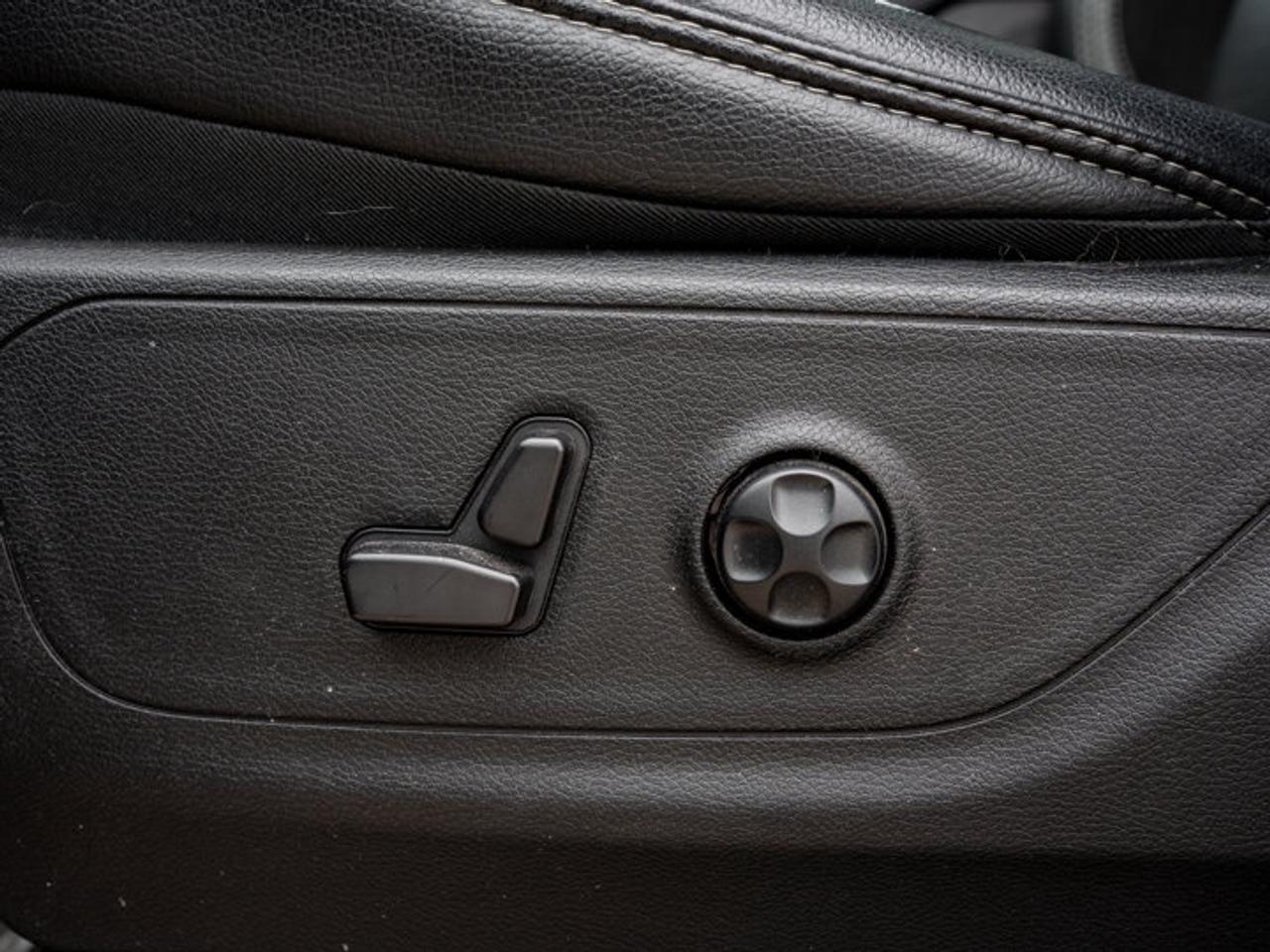 2024 RAM 1500 SPORT Photo