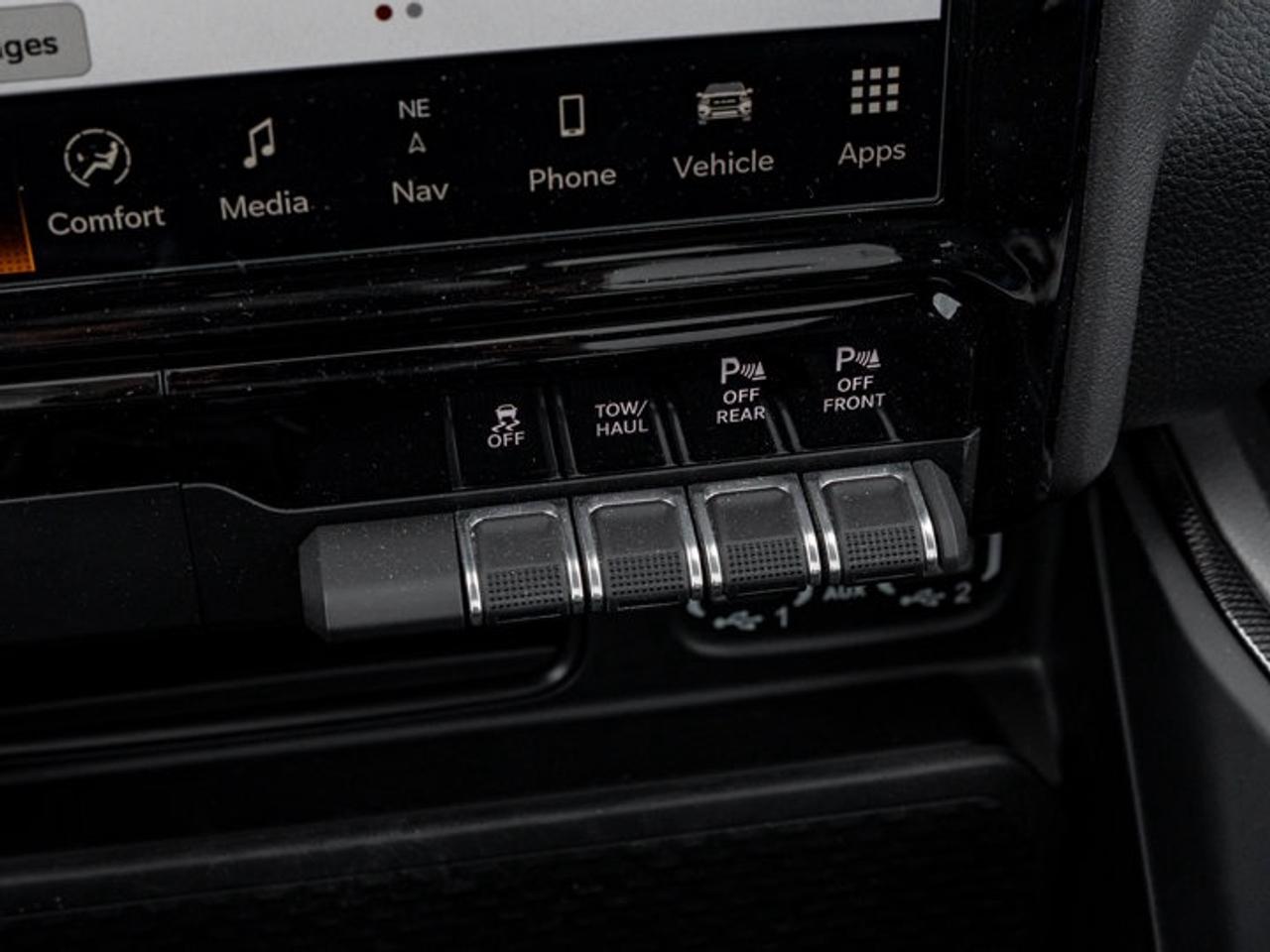 2024 RAM 1500 SPORT Photo