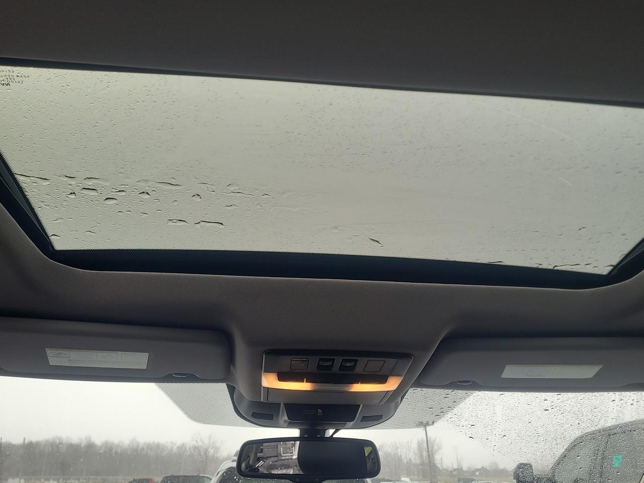 2024 Nissan Rogue SL Photo