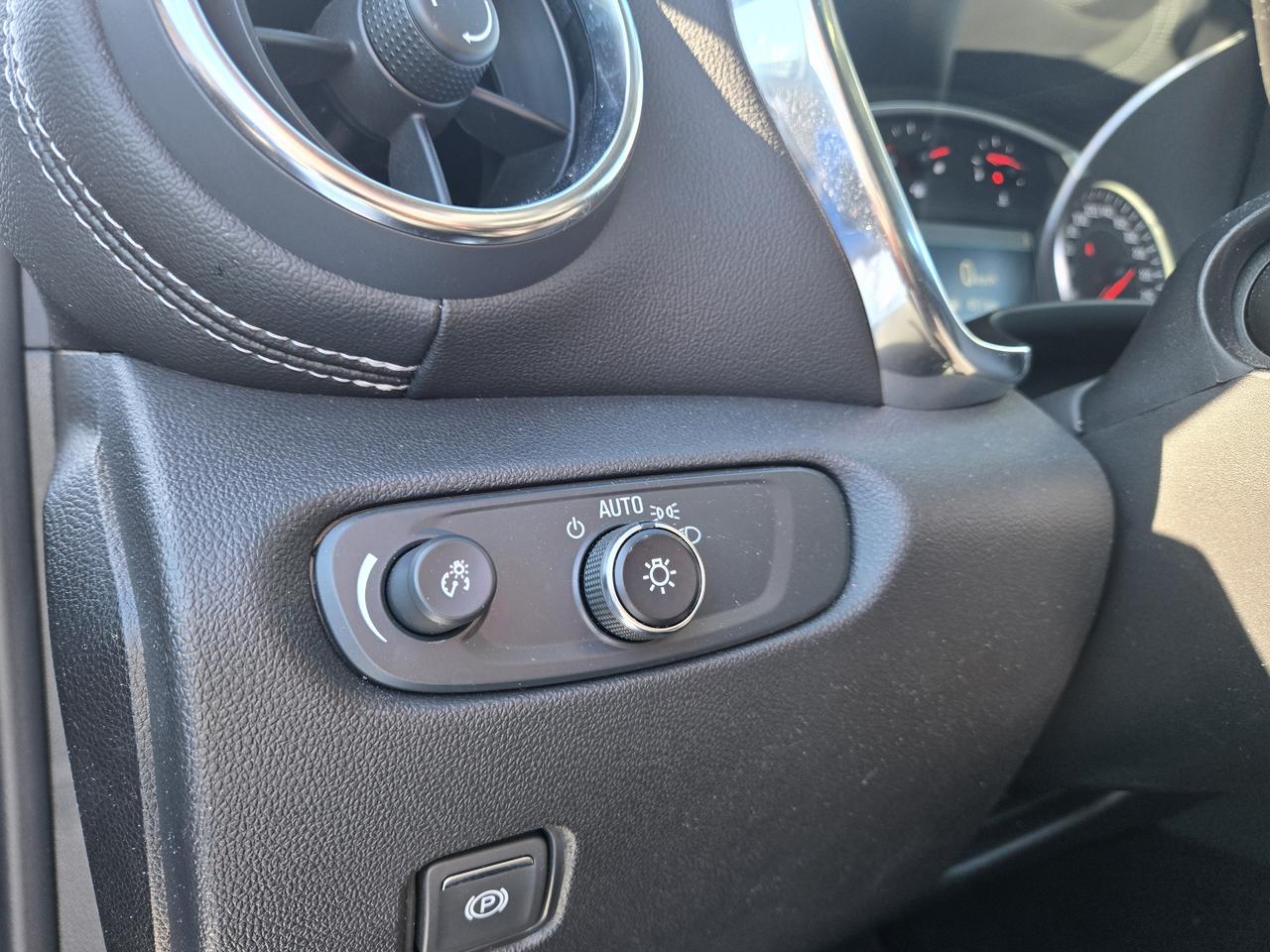 2025 Chevrolet Blazer True North Photo