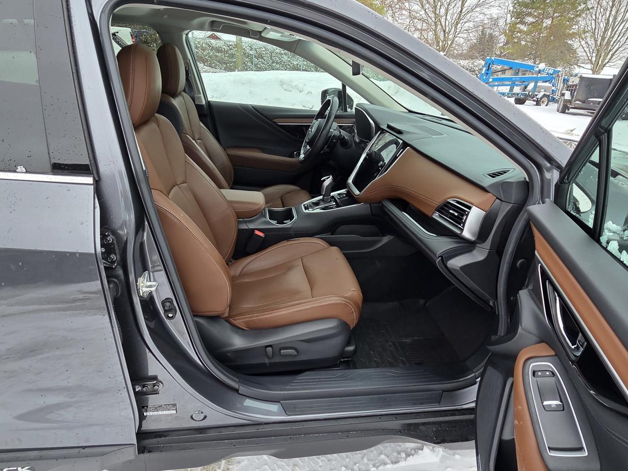 2020 Subaru Outback Premium Photo