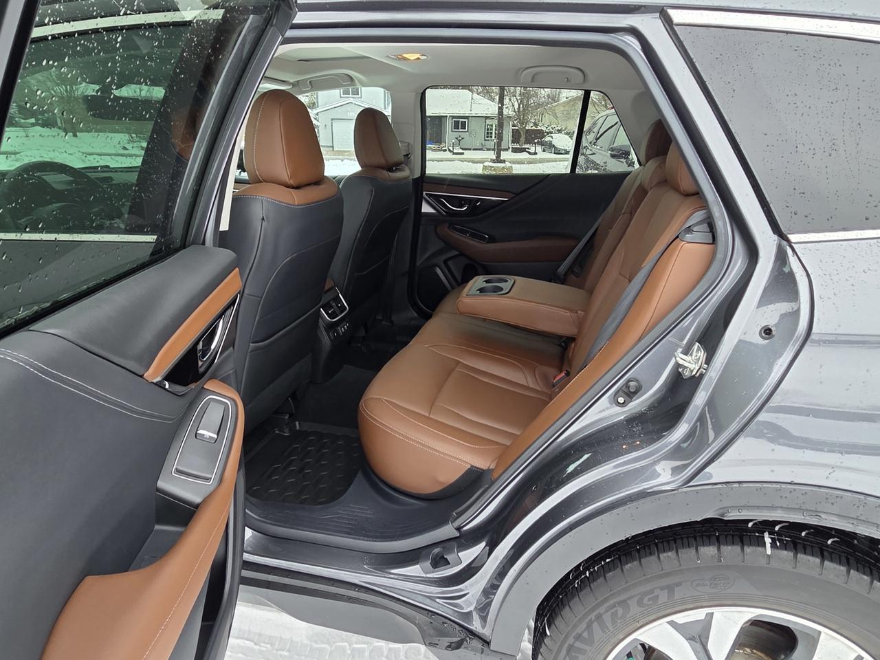 2020 Subaru Outback Premium Photo