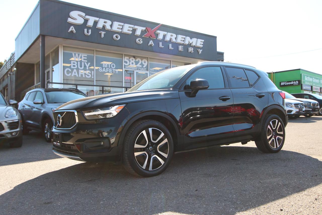 2020 Volvo XC40 T5 MOMENTUM - ALL WHEEL DRIVE Photo