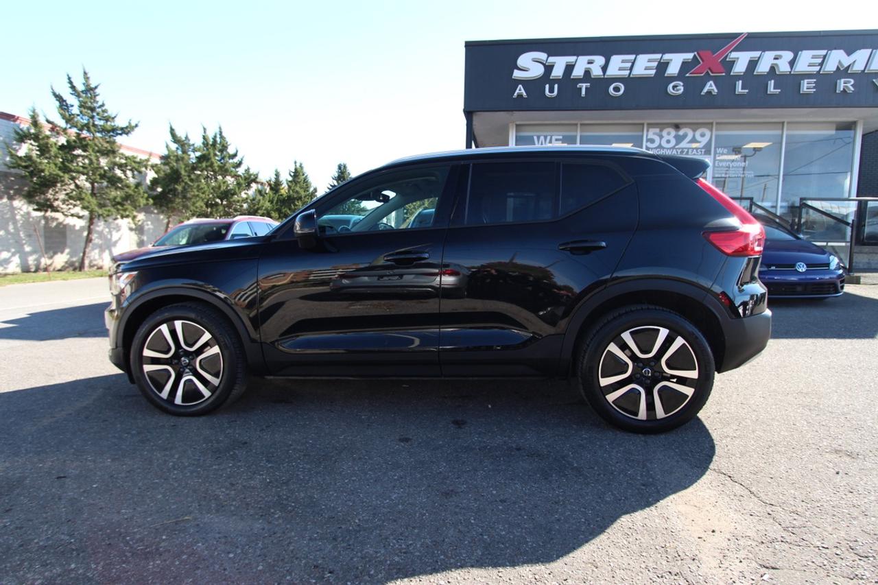 2020 Volvo XC40 T5 MOMENTUM - ALL WHEEL DRIVE Photo