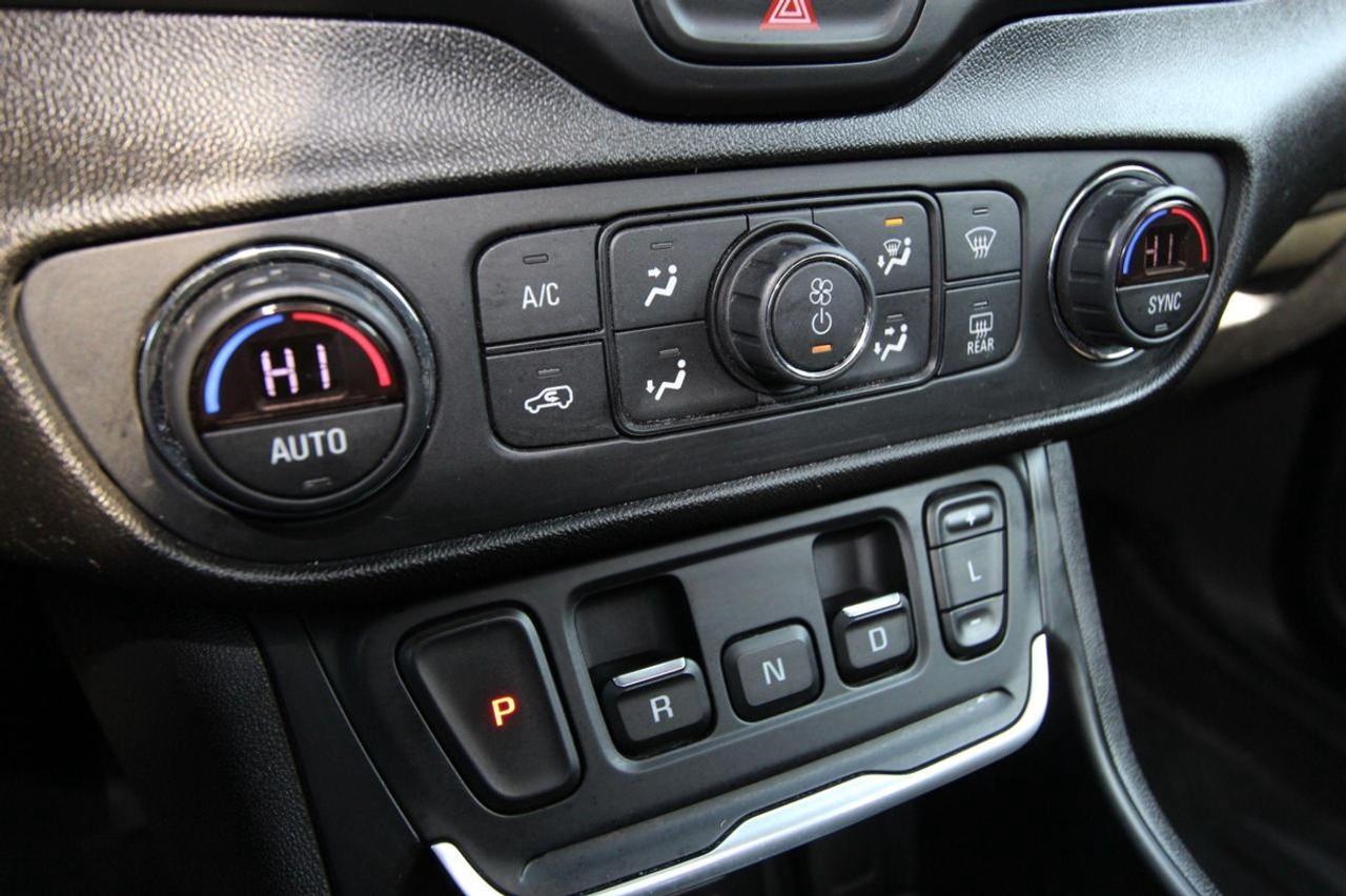 2019 GMC Terrain DENALI - ACCIDENT FREE ALL WHEEL DRIVE Photo