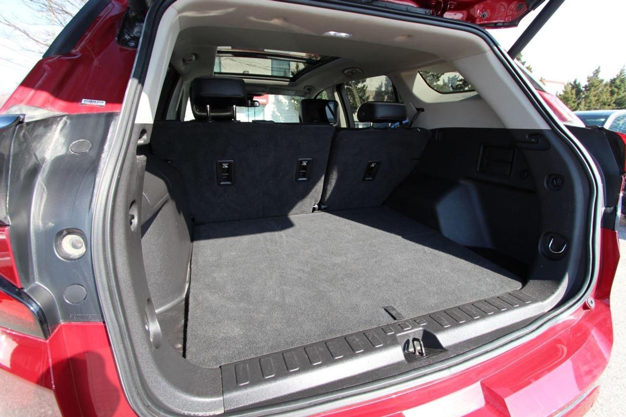 2019 GMC Terrain DENALI - ACCIDENT FREE ALL WHEEL DRIVE Photo