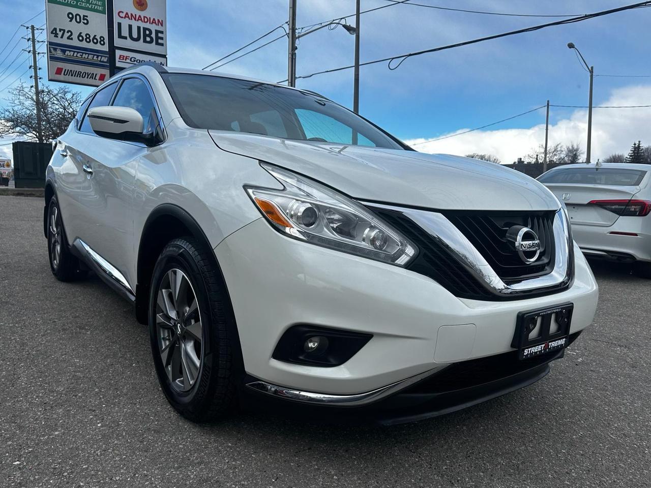 2016 Nissan Murano SV AWD- NO ACCIDENTS / 39 DEALER SERVICE RECORDS Photo