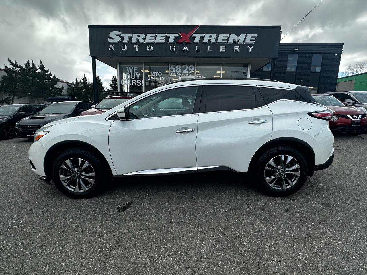 2016 Nissan Murano SV AWD- NO ACCIDENTS / 39 DEALER SERVICE RECORDS Photo