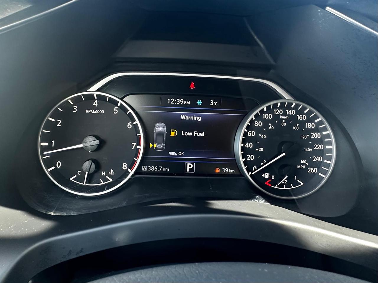 2016 Nissan Murano SV AWD- NO ACCIDENTS / 39 DEALER SERVICE RECORDS Photo