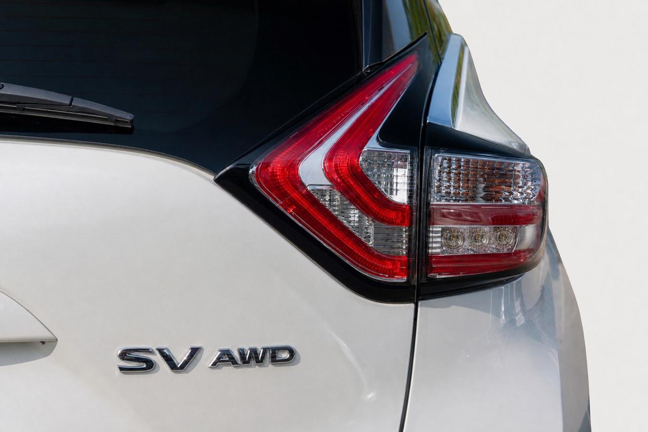 2016 Nissan Murano SV AWD- NO ACCIDENTS / 39 DEALER SERVICE RECORDS Photo