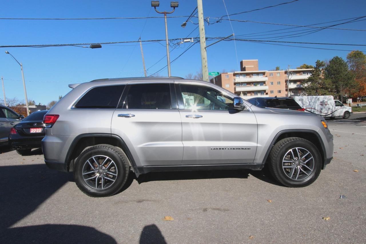 2020 Jeep Grand Cherokee Limited- NO ACCIDENTS/ 2 KEYS Photo