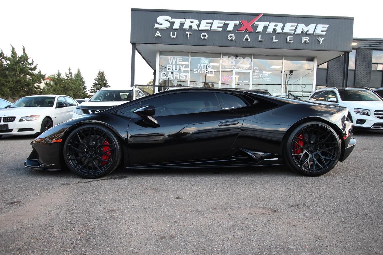 2023 Lamborghini Huracan EVO AWD Photo