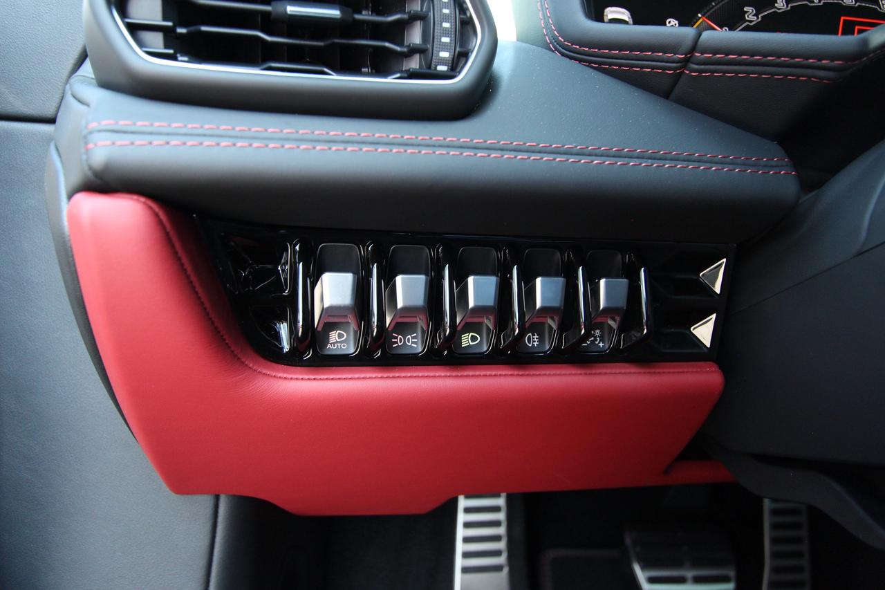 2023 Lamborghini Huracan EVO AWD Photo