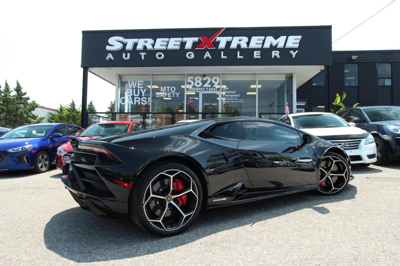 2023 Lamborghini Huracan EVO AWD Photo