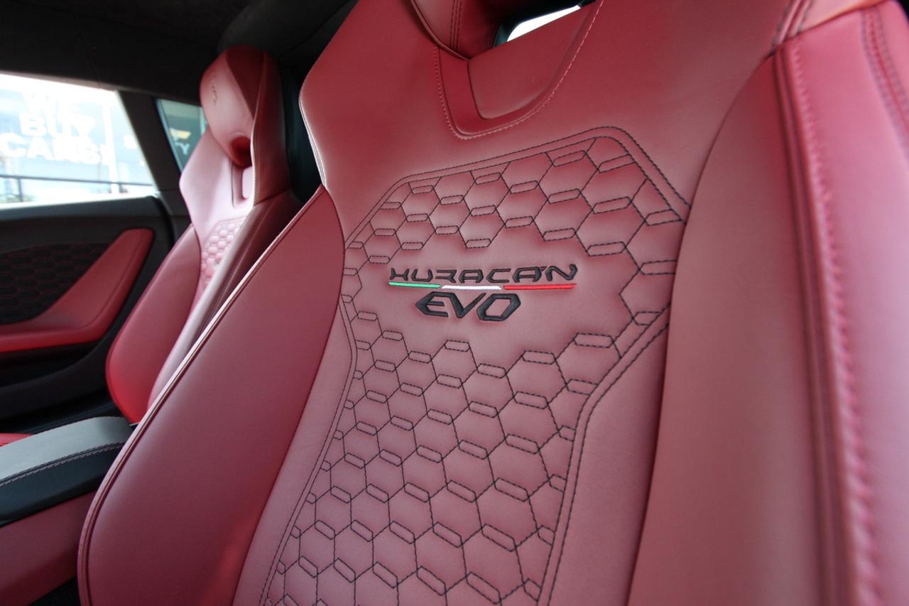 2023 Lamborghini Huracan EVO AWD Photo