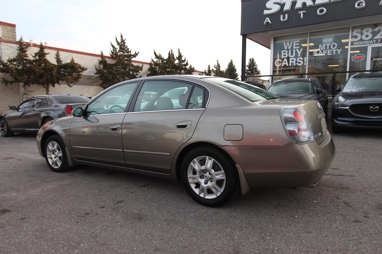 2006 Nissan Altima 35x se- LOW KMS/ 2 KEYS Photo