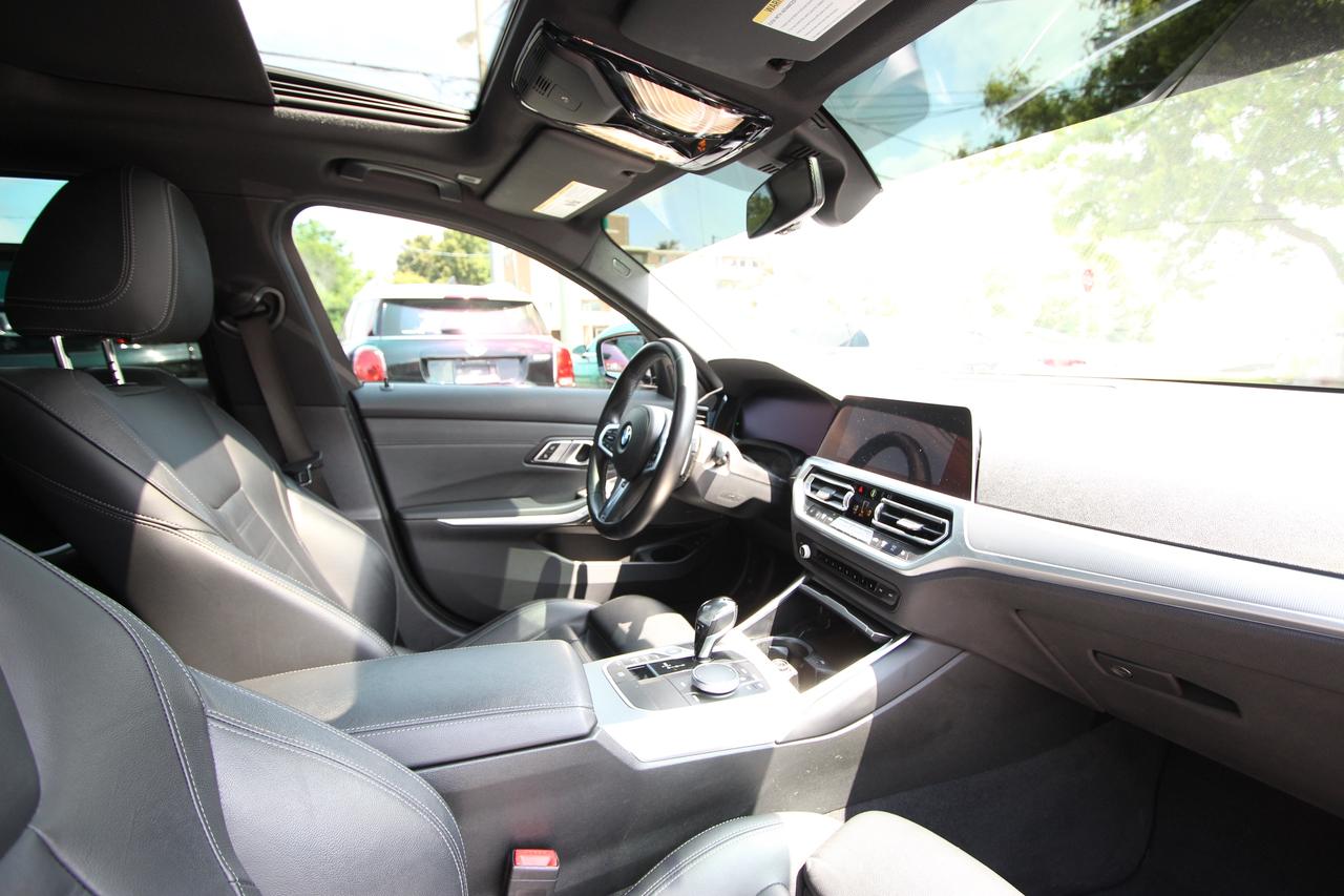 2021 BMW 3-Series M340i xDrive - ONE OWNER NO ACCIDENTS Photo