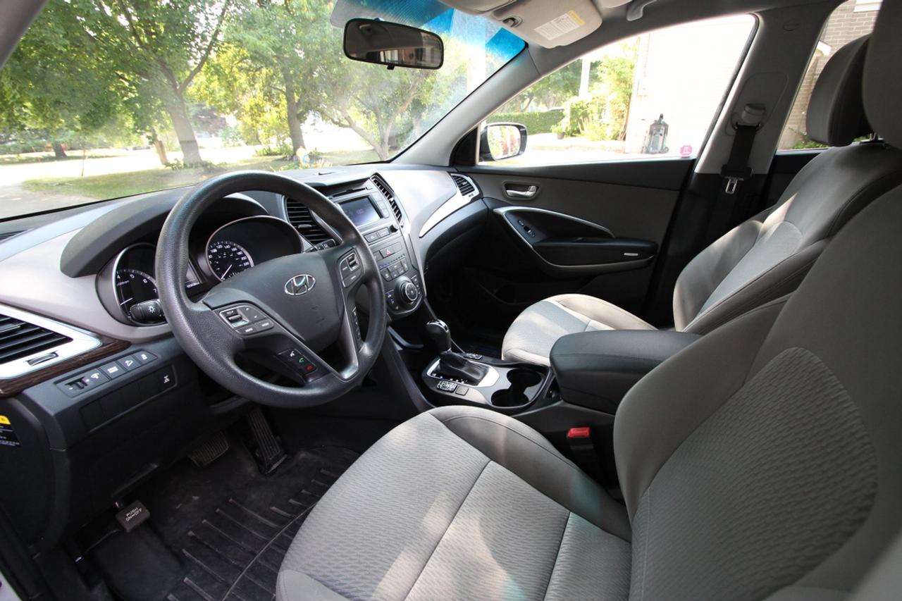 2018 Hyundai Santa Fe Sport SPORT AWD - CLEAN CARFAX NO ACCIDENTS Photo