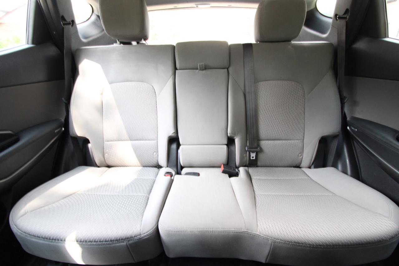 2018 Hyundai Santa Fe Sport SPORT AWD - CLEAN CARFAX NO ACCIDENTS Photo