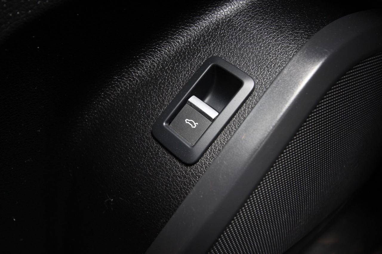 2021 Audi Q5 Progressiv S-LINE - 2 KEYS/ PANORAMIC SUNROOF Photo