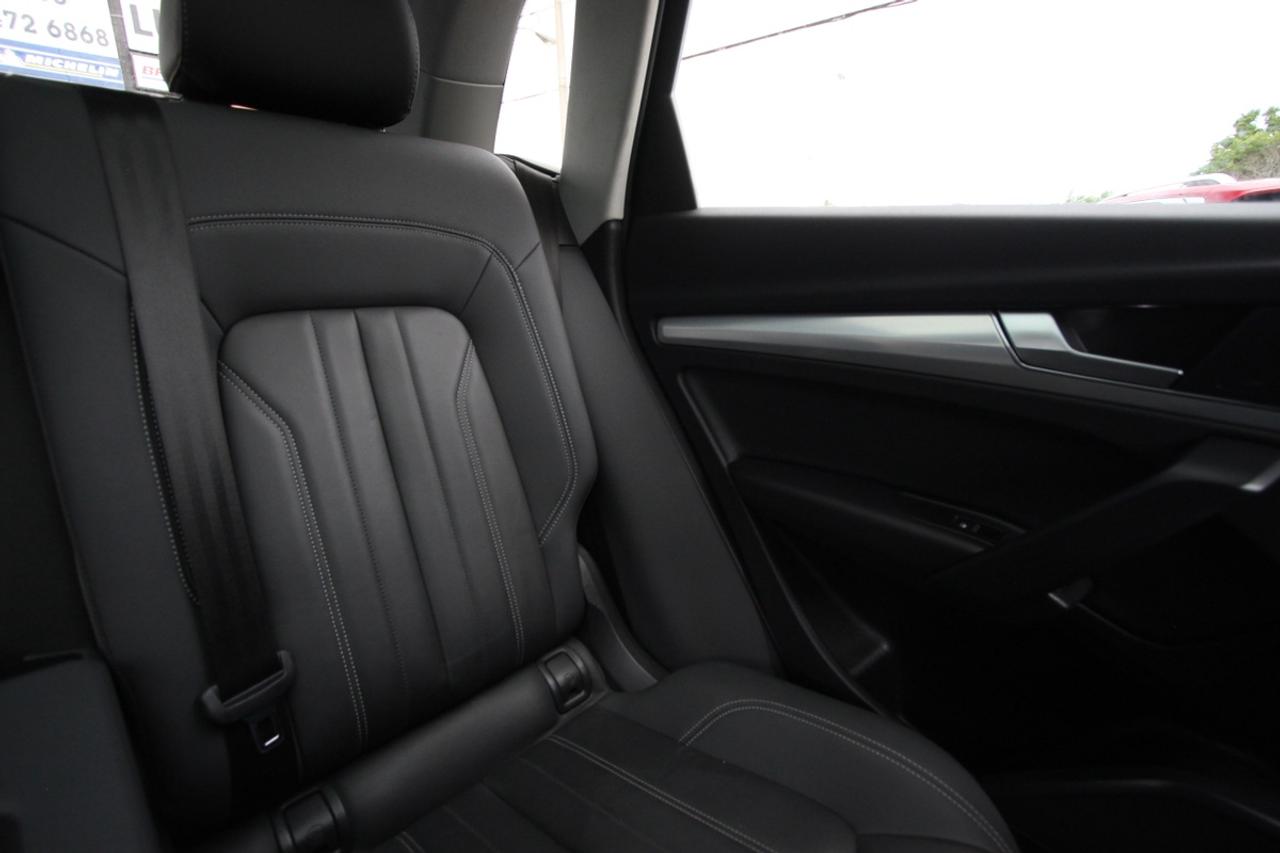 2021 Audi Q5 Progressiv S-LINE - 2 KEYS/ PANORAMIC SUNROOF Photo