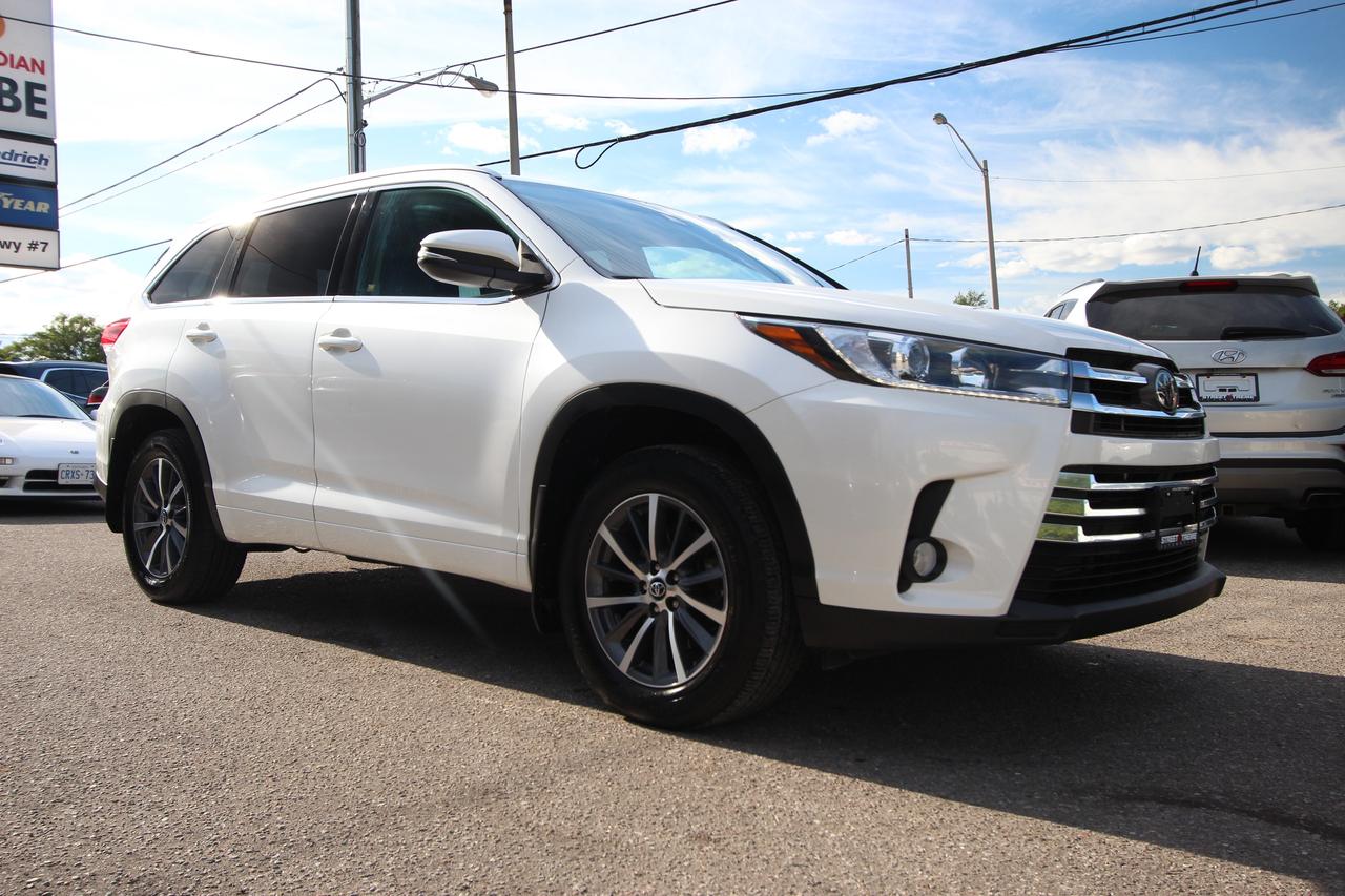 2018 Toyota Highlander XLE AWD - CLEAN CARFAX NO ACCIDENTS Photo