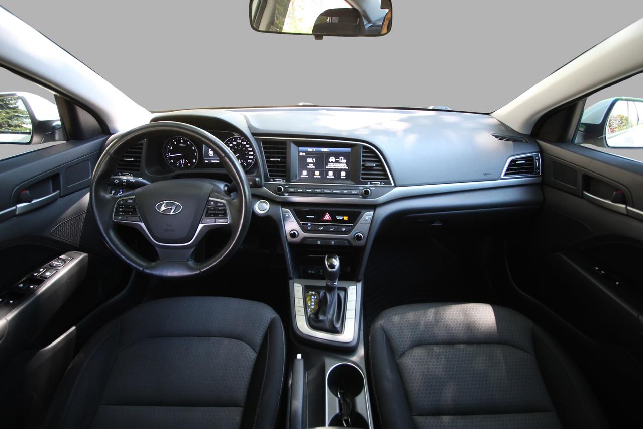 2018 Hyundai Elantra Limited - ACCIDENT FREE Photo