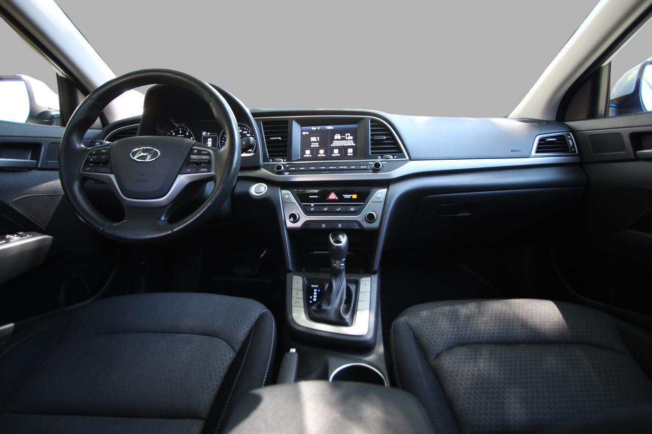 2018 Hyundai Elantra Limited - ACCIDENT FREE Photo