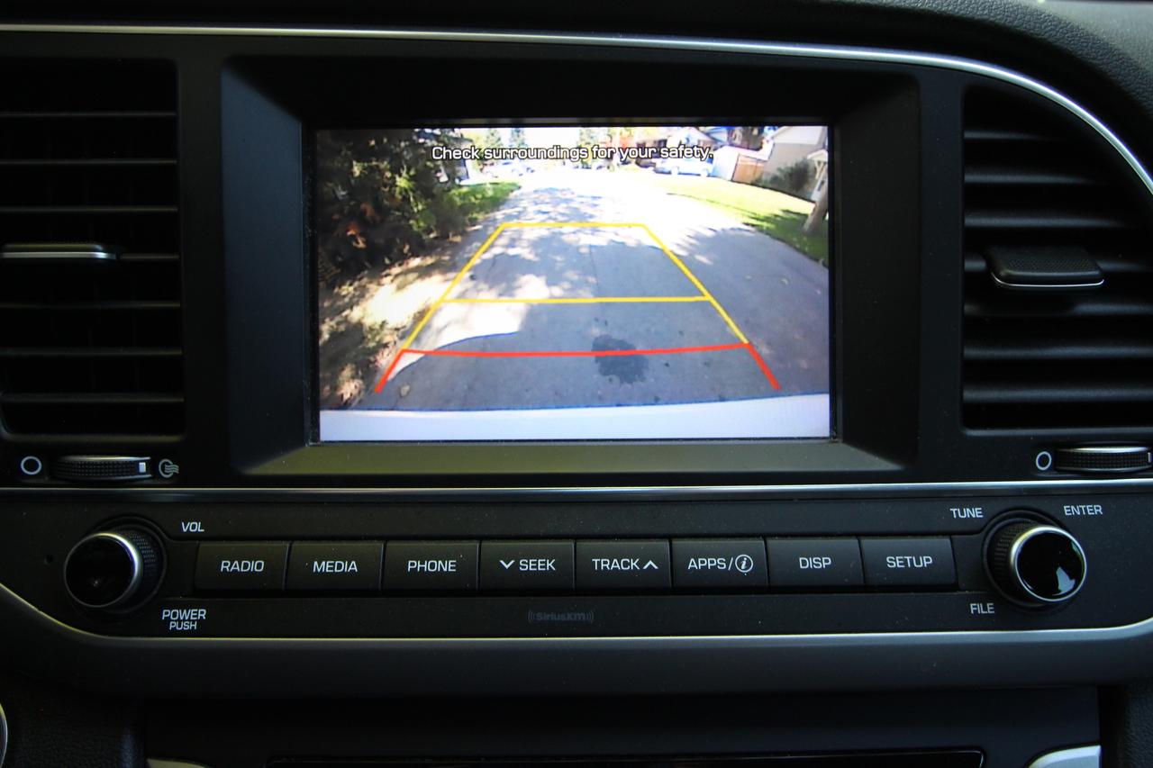 2018 Hyundai Elantra Limited - ACCIDENT FREE Photo