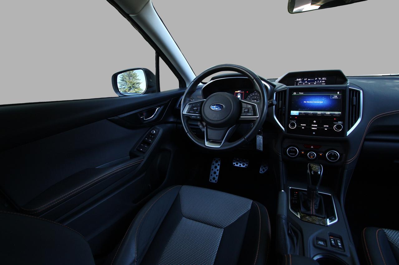 2019 Subaru Crosstrek ONE OWNER/ NO ACCIDENTS/ BLIND SPOT MONITORING Photo4