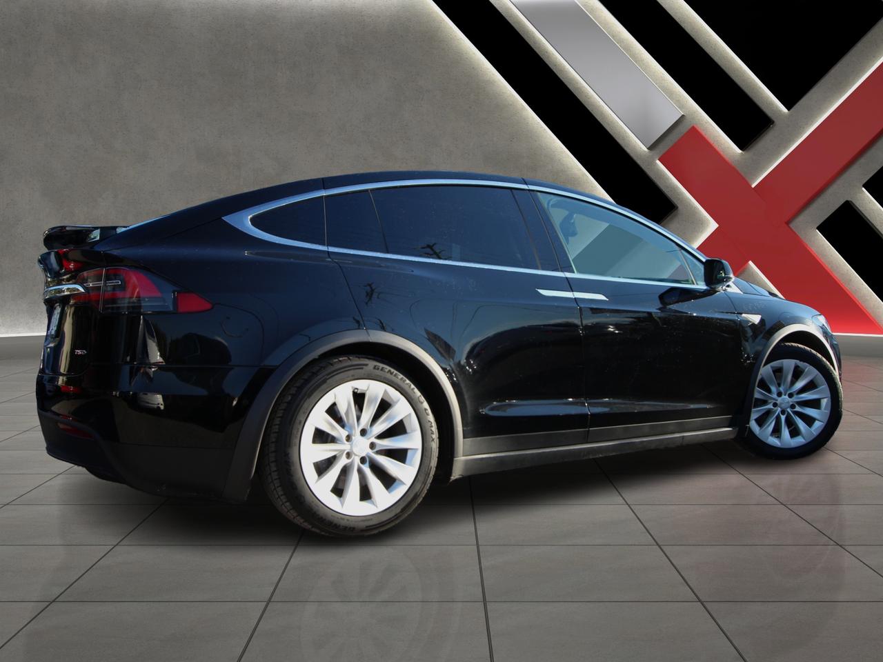 2016 Tesla Model X 75D Free Supercharging Photo