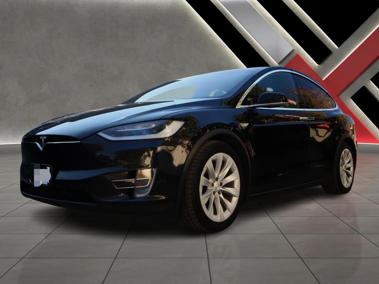 2016 Tesla Model X 75D Free Supercharging Photo