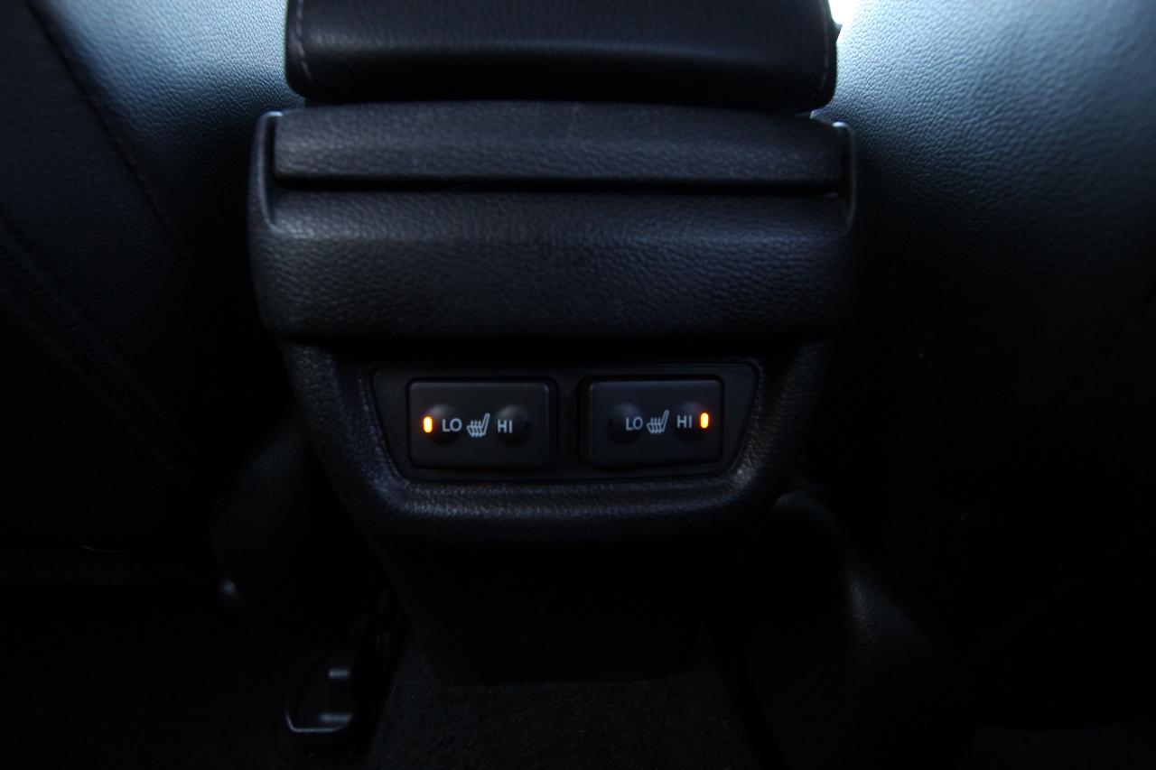 2017 Honda Civic Touring -LEATHER TRIM SEATS/ PUSH TO START Photo