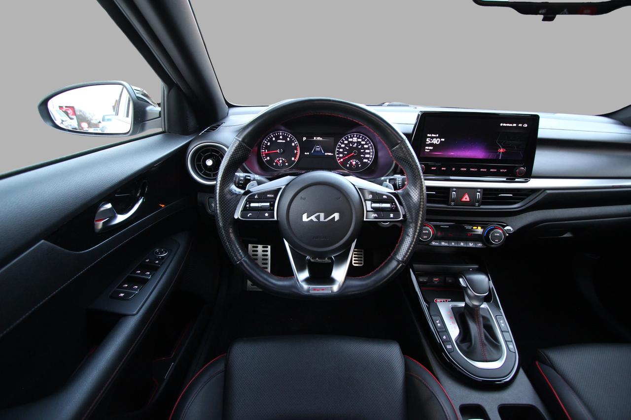 2023 Kia Forte GT LIMITED - WINTER TIRES INCLUDED ACCIDENT FREE Photo