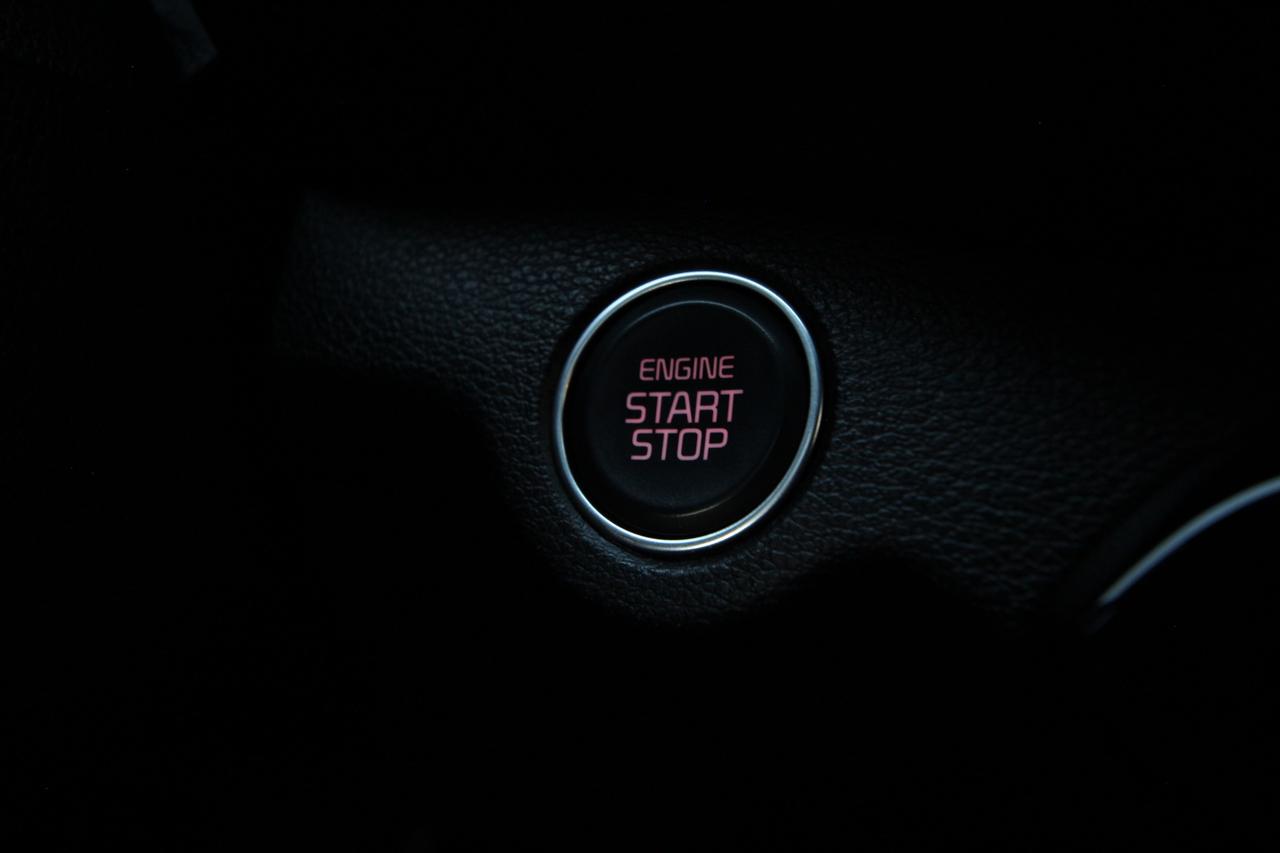 2023 Kia Forte GT LIMITED - WINTER TIRES INCLUDED ACCIDENT FREE Photo