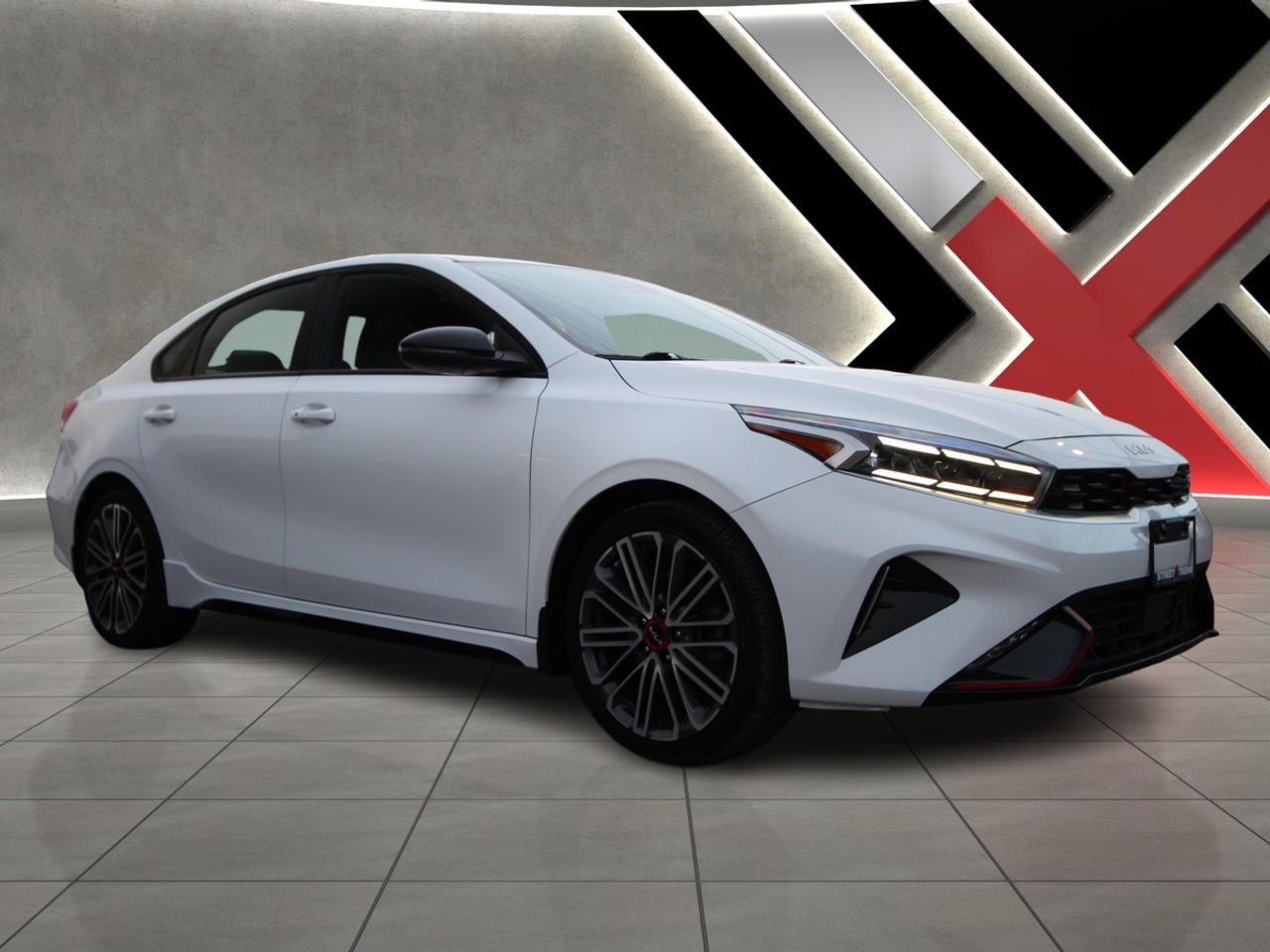 2023 Kia Forte GT Photo