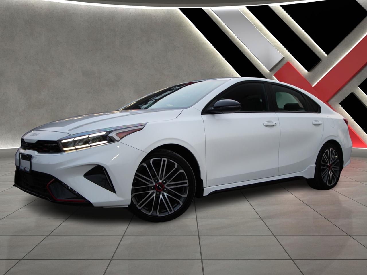 2023 Kia Forte GT Photo