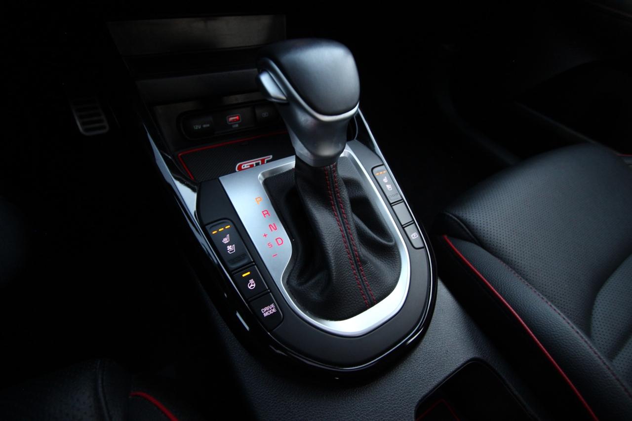 2023 Kia Forte GT Photo