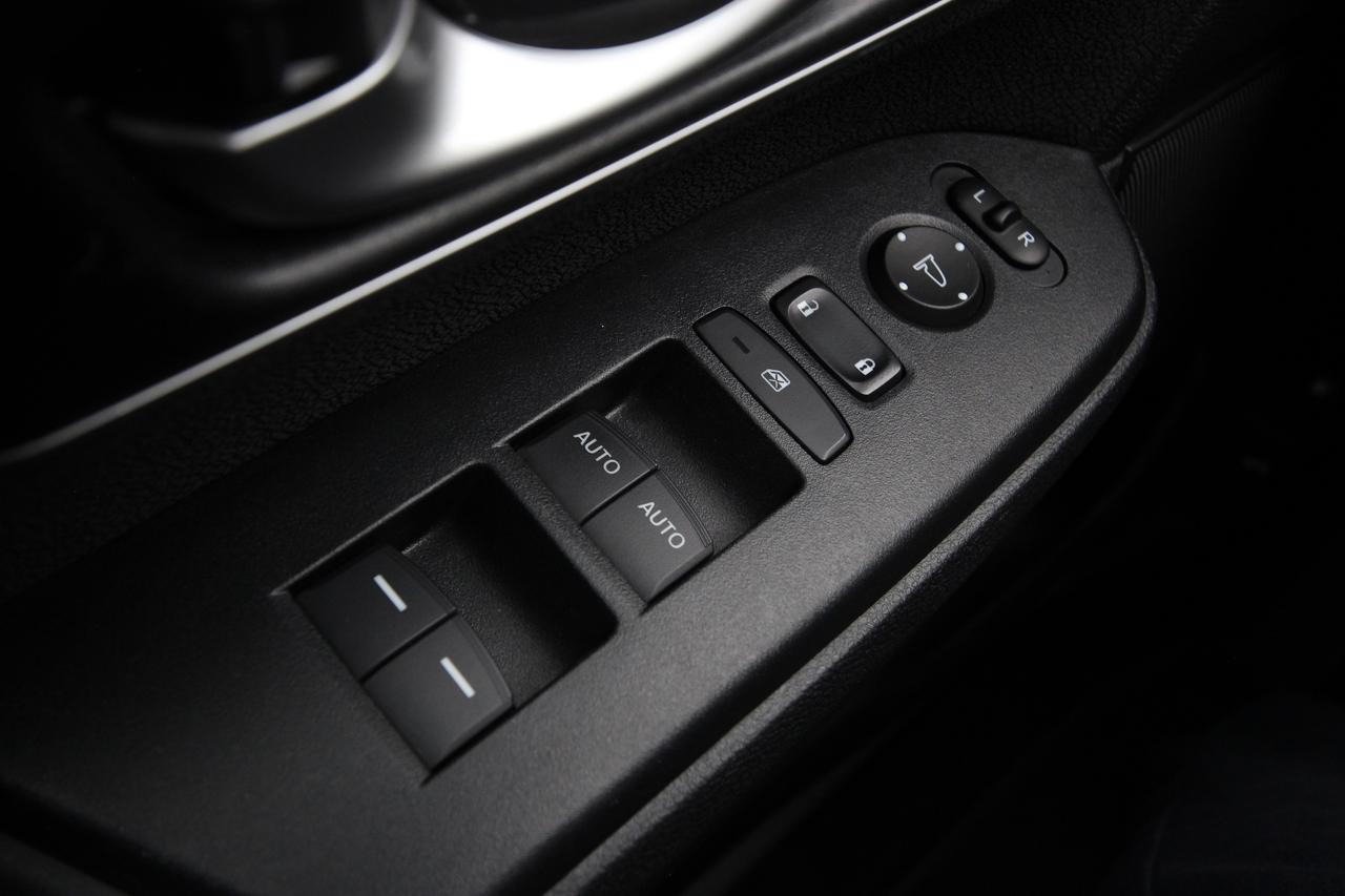 2018 Honda CR-V EX AWD - COLLISION PREVENTION- LANE ASSIST Photo