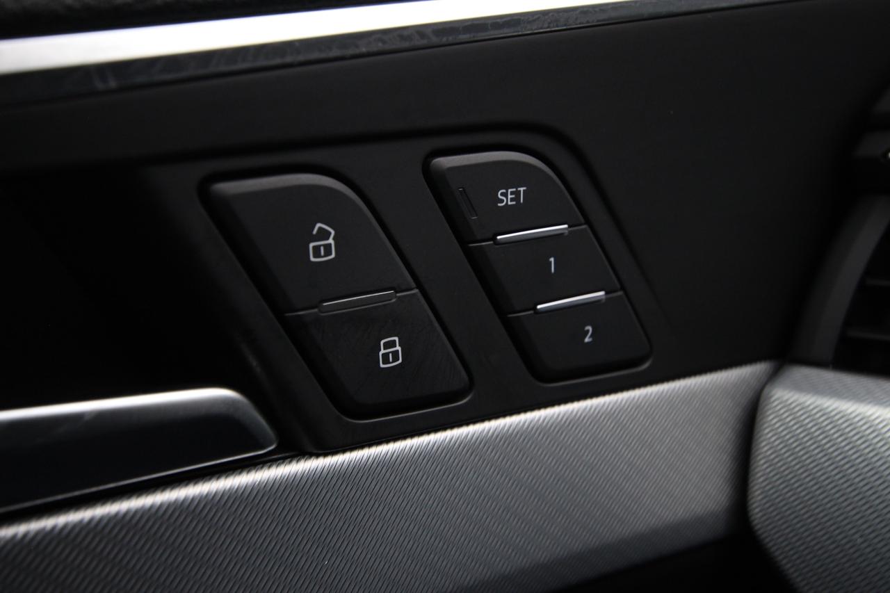 2019 Audi A4 Progressiv - CLEAN CARFAX NO ACCIDENTS Photo