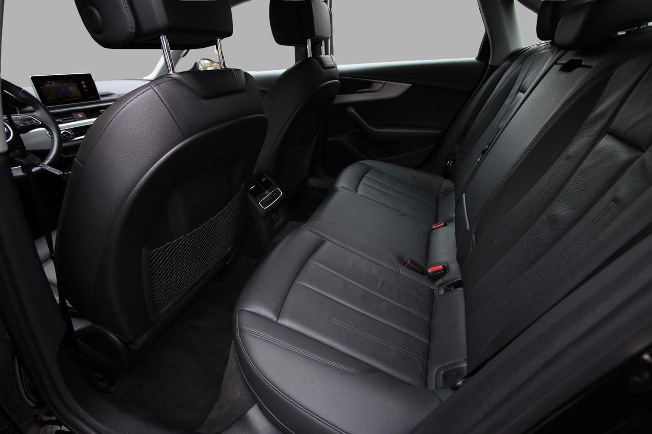 2019 Audi A4 Progressiv - CLEAN CARFAX NO ACCIDENTS Photo