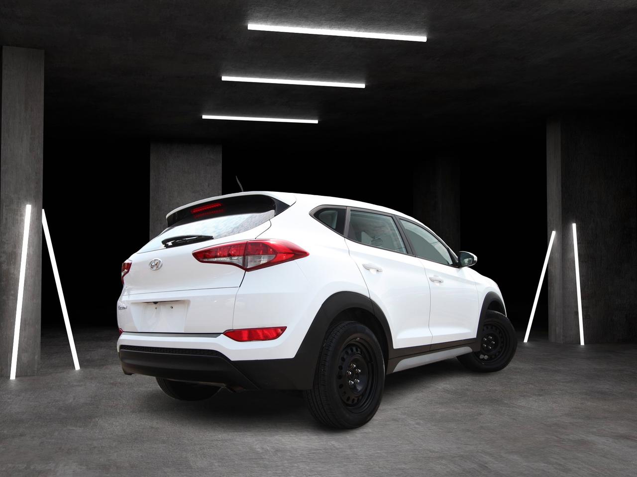 2017 Hyundai Tucson SE Photo